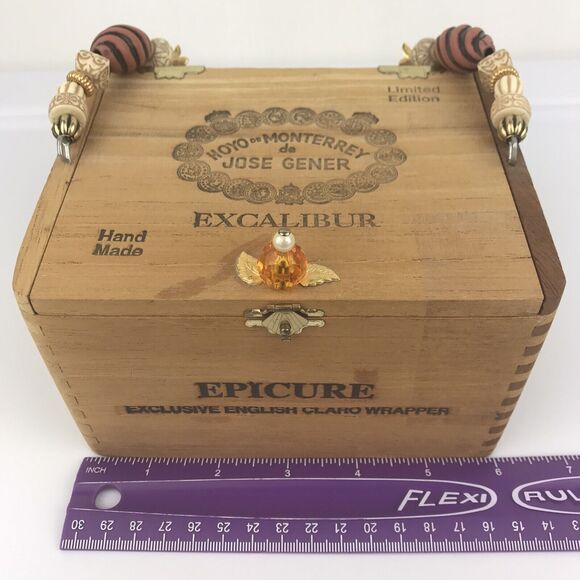 Vintage Wood Cigar Box Purse Handbag Beaded Handle Epicure Excalibur Honduras - Picture 14 of 14